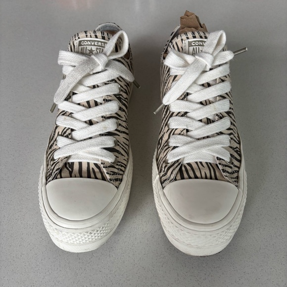 Platform Converse Zebra Women's Sneakers - Picture 1 of 6